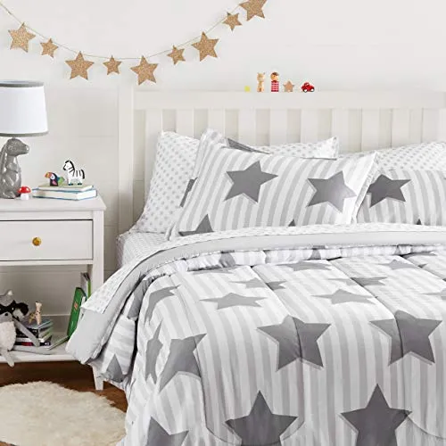 AmazonBasics Easy-Wash Microfiber Kid's Bed-in-a-Bag Bedding Set - Full / Queen, Grey Stars