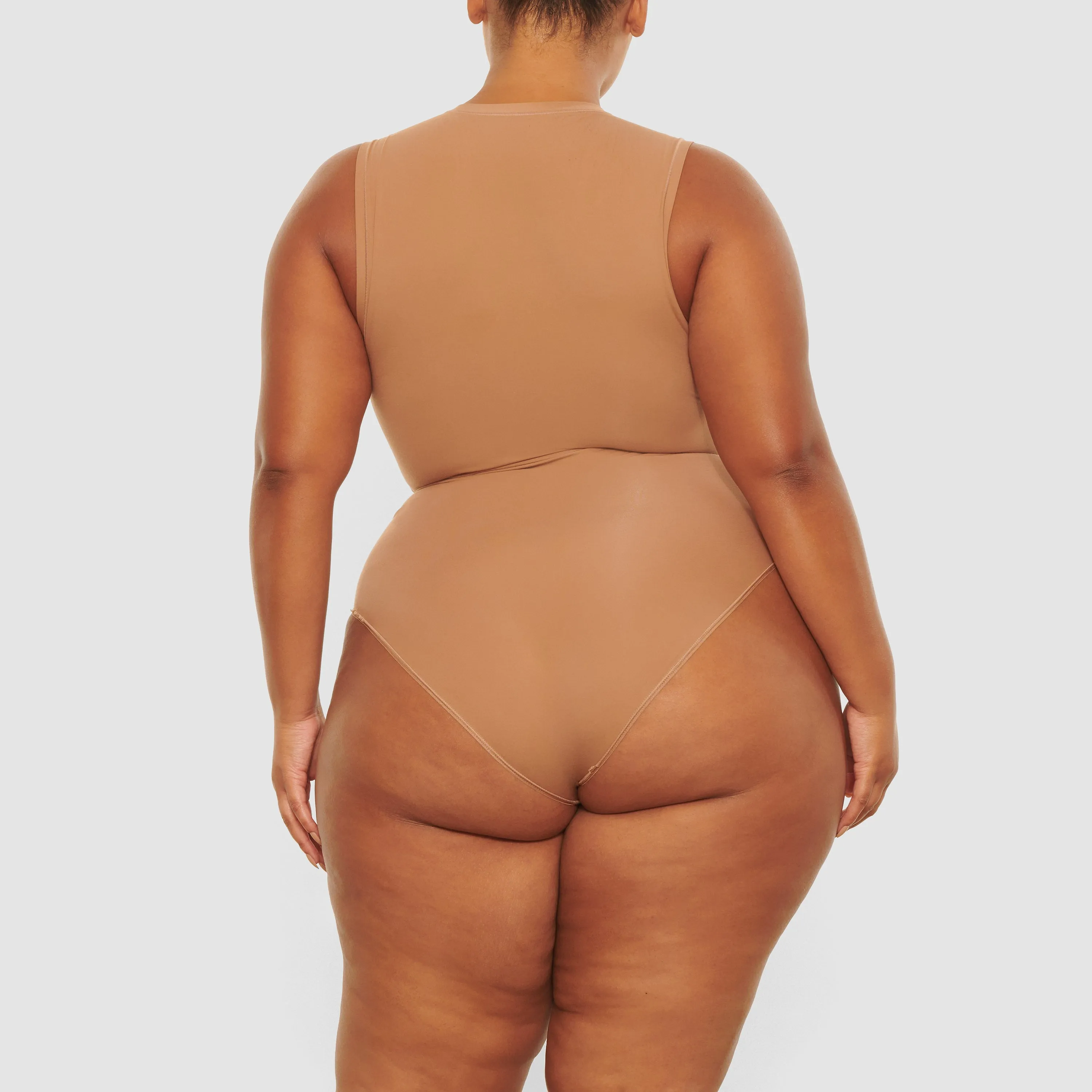 BODY BASICS CREW NECK BODYSUIT | SIENNA
