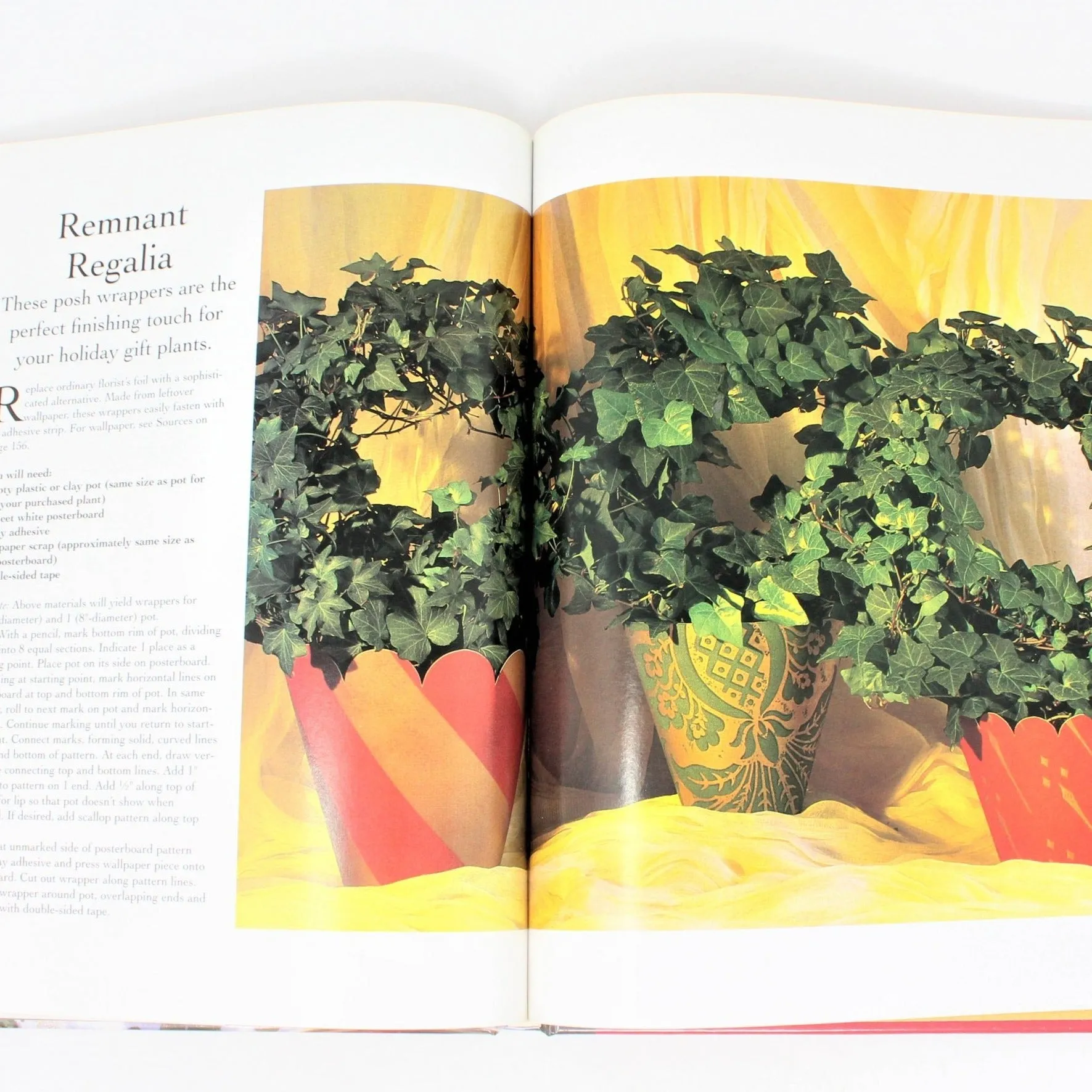 Book, Christmas with Southern Living 1995, Cookbook/Crafts, Hardcover