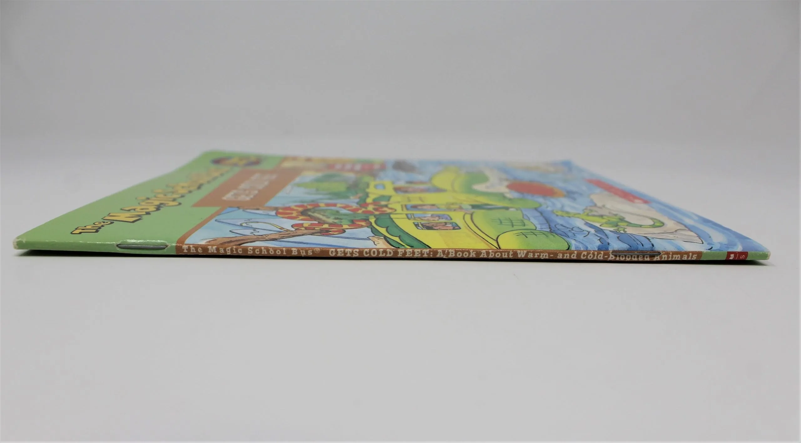 Children's Book, Scholastic, The Magic School Bus Gets Cold Feet, Softcover, 1997