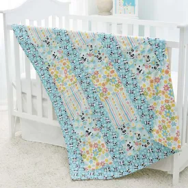 Coats & Clark Sewing Ups-a-Daisy Panda Baby Quilt
