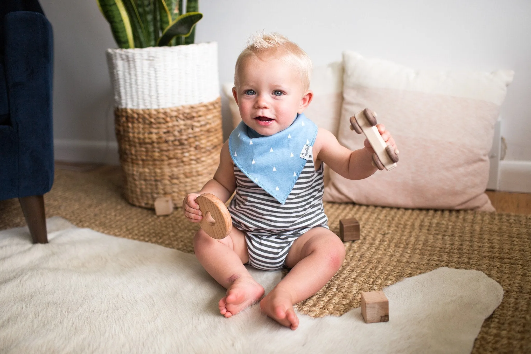 Copper Pearl Baby Bandana Bibs | Cruise