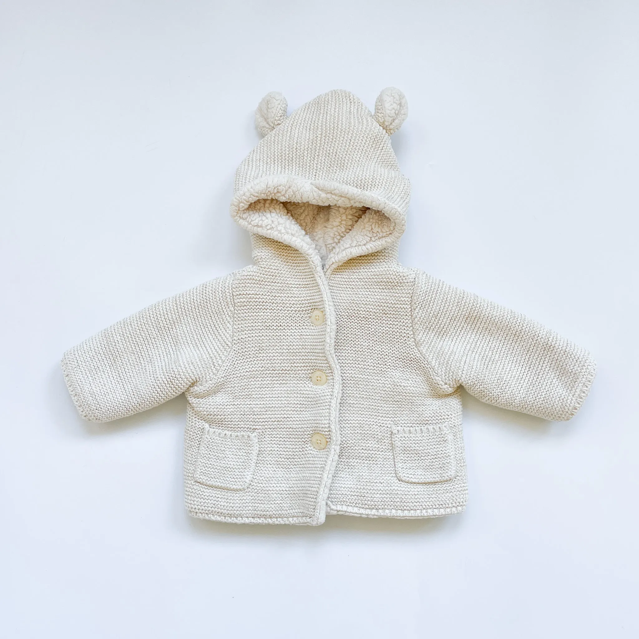 Gap Cardigan / Size 0-3 months