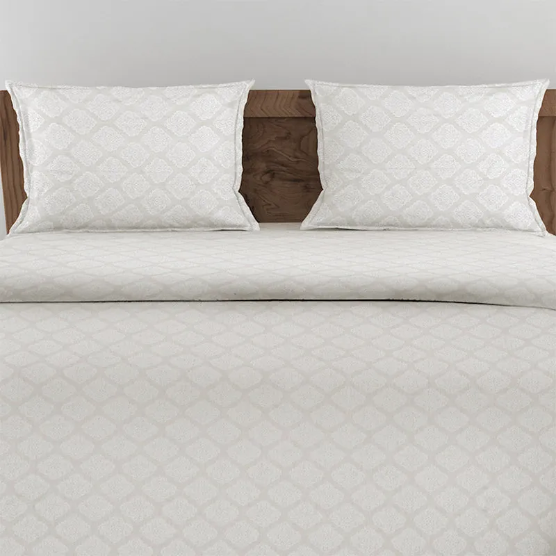 Pari Ethnic Bedding Set