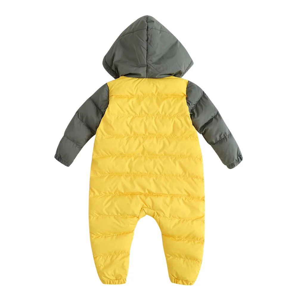 Vauva FW23 - Baby Boys Carrot Pattern Long Sleeve Padded Romper