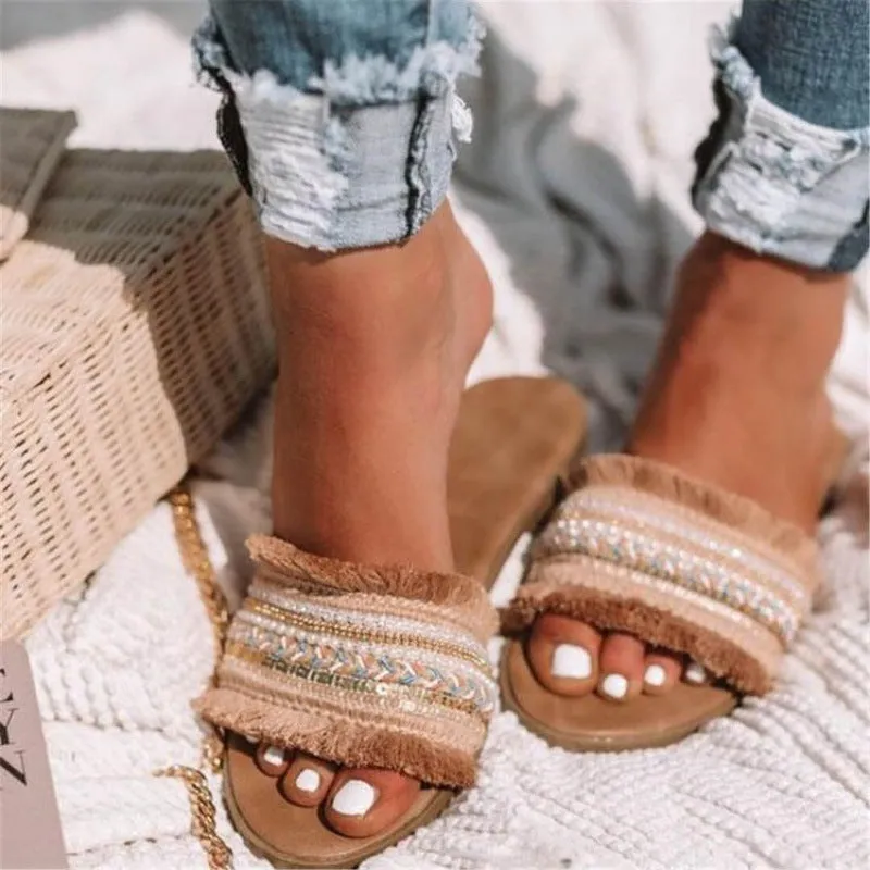 Women's Outerwear flat sandals  .